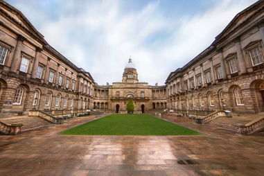 爱丁堡大学世界排名qs
